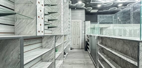 Retail Space off First Avenue in Heart of Upper East Side, No Fee (Upper East Side)
