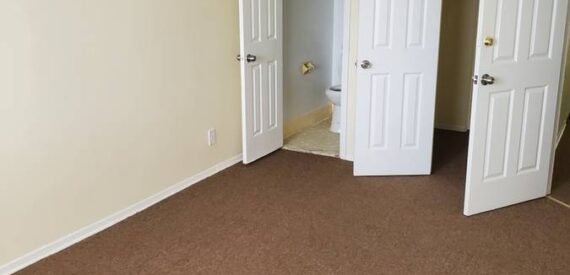 Renovated 3-Bedroom Apartment | Tenant Pays Electric &amp; Gas (Canarsie)