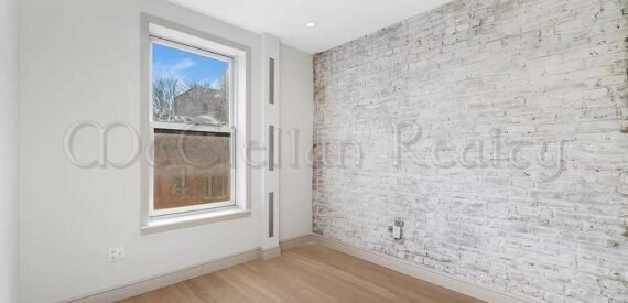 Gut Renovated Large 6 Bedroom Duplex w/ 4 Full Bathrooms and Washer (Greenwich Village)