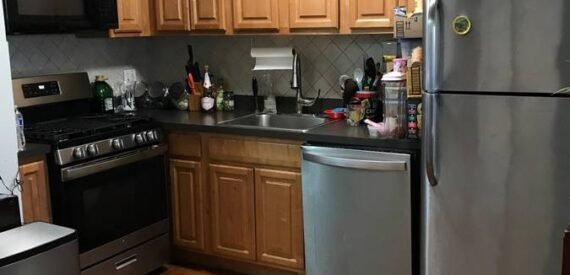 Nice apartment avaialble, 2nd floor (Maspeth)