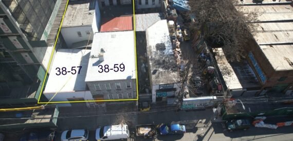 22,500 SF Buildable M1-3 Site near Manhattan