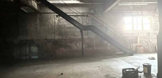 3,000 SF of Industrial Space Available FOR LEASE