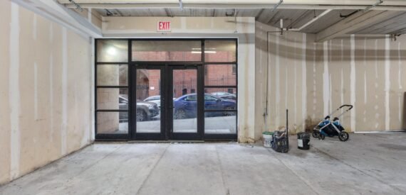 Office/Retail Space with Outdoor Area–Build-to-Suit Opportunity
