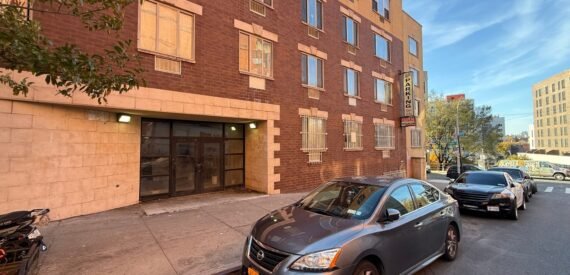 Office/Retail Space with Outdoor Area–Build-to-Suit Opportunity