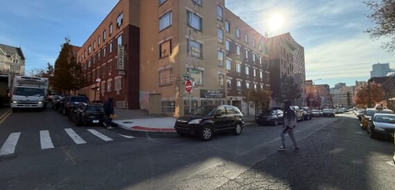 Office/Retail Space with Outdoor Area–Build-to-Suit Opportunity