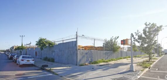 1.38 Acres of Commercial Land FOR LEASE