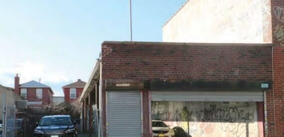 3,000 SF Industrial Building FOR SALE