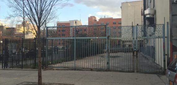 Prime Vacant Commercial Property – Ideal for Development