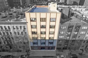 A very well maintained 6 story