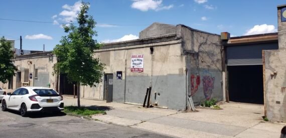 10,000 SF of Industrial Space Available FOR LEASE