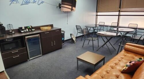8,920 Square Foot Building FOR SALE OR LEASE