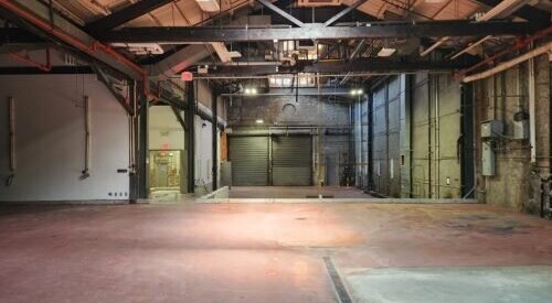 15,000 SF Industrial/Warehouse FOR LEASE
