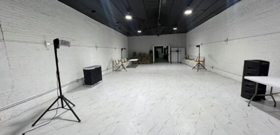 Warehouse &amp; Office Space for Lease