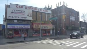 4,000 SF Divisible Office Space FOR LEASE