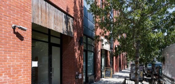 900 &#8211; 1,900 SF of Retail Space FOR RENT