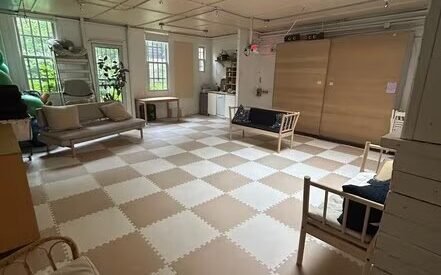 2,400 SF of Retail Space Available FOR LEASE