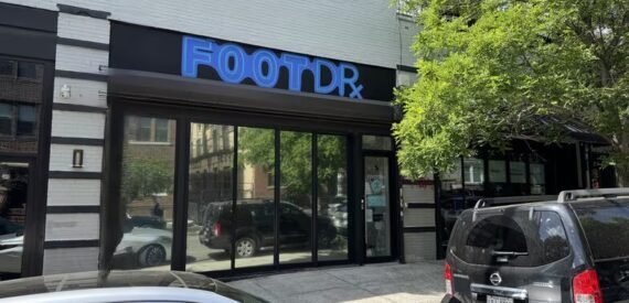 1,200 SF of Retail Space Available FOR LEASE