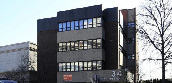 52,500 SF 84% Leased Office Building