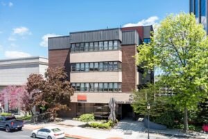 52,500 SF 84% Leased Office Building