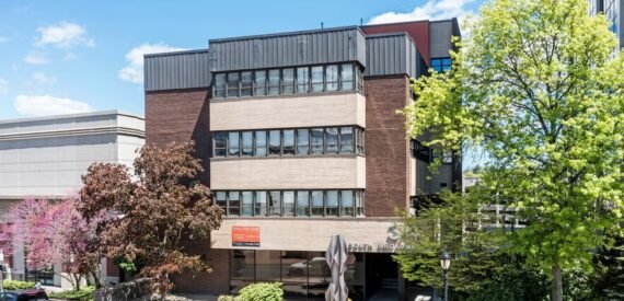 52,500 SF 84% Leased Office Building