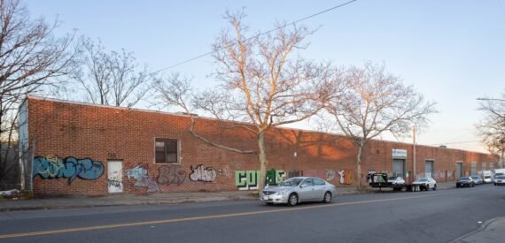 18,800 SF of Industrial Space FOR LEASE