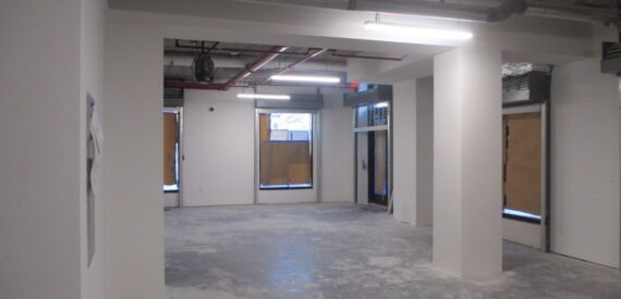 2,300 SF of Retail Space Available FOR LEASE