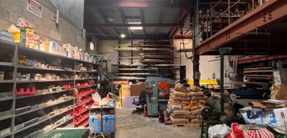 8,500 SF of Industrial Space FOR LEASE
