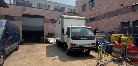 8,500 SF of Industrial Space FOR LEASE