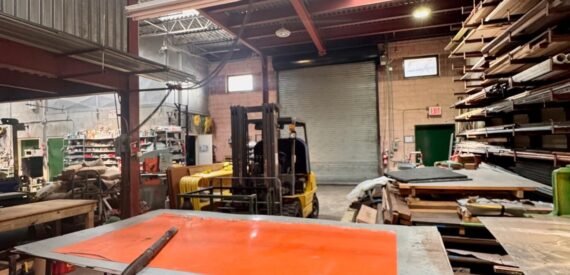 8,500 SF of Industrial Space FOR LEASE