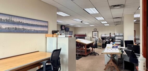 8,500 SF of Industrial Space FOR LEASE