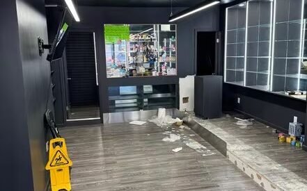 1,200 SF of Retail Space Available FOR LEASE