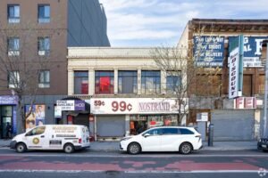 4,000 SF of Retail Space Available FOR LEASE