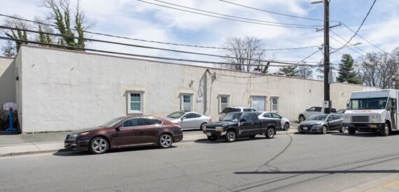 9,600 SF of Industrial Space Available FOR LEASE