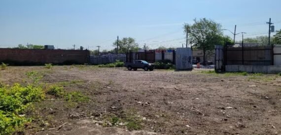 24,000 SF LAND FOR SALE