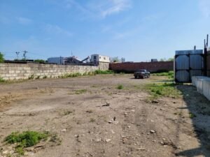 24,000 SF LAND FOR SALE