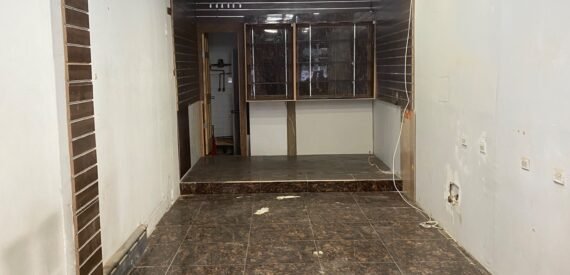 800Sqft retail space on 1st Avenue! (Midtown East)