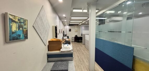 4,000 SF of Office/Retail Space Available FOR LEASE