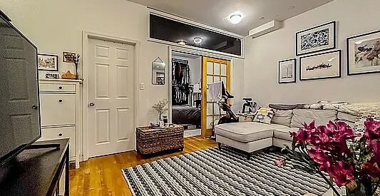 Amazing Lower East Side 3 Bedroom 2 baths apartment trendy Orchard Street