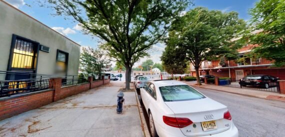 Corner, brick entire office building for rent (Glendale, NY)