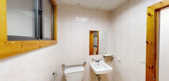 Corner, brick entire office building for rent (Glendale, NY)