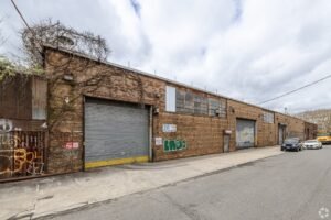 9,400 SF of Industrial Space FOR LEASE