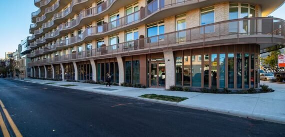 2,000 &#8211; 8,050 SF of 4-Star Retail Space Available FOR LEASE