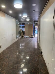 800Sqft retail space on 1st Avenue! (Midtown East)
