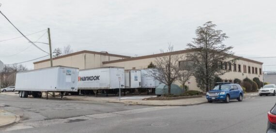 12,500 SF of Industrial Space Available FOR LEASE