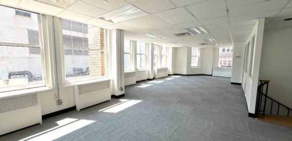 Great sunlit office space. Full floor!