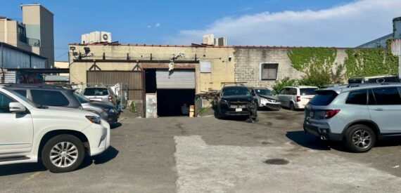 East NY Warehouse &#8211; 6,750 SF Warehouse + 7,500 SF Land