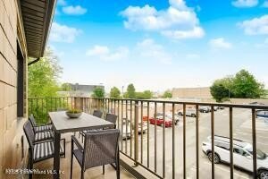 OPEN HOUSE SUN 6/29 FR 1-3PM,MANHATTAN STYLE 1BED TRI-LEVEL CONDO W 2 ROOM LOFT(2ND BED/OFFICE) WATER VIEWS