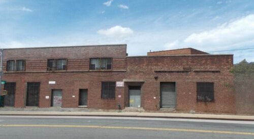 52,000 SF BUILDING