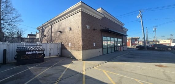 13,791 SF Retail location For Lease
