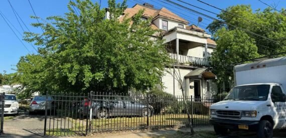Multifamily home with oversized lot